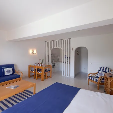 Grand Muthu Oura View Club Aparthotel