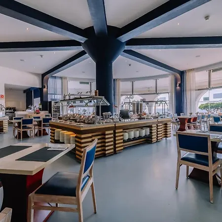 Grand Muthu Oura View Club מלון דירות