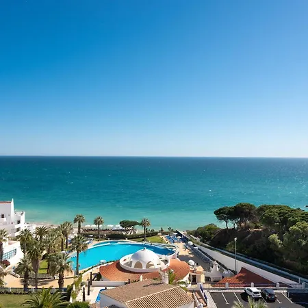 Grand Muthu Oura View Club אלבופיירה