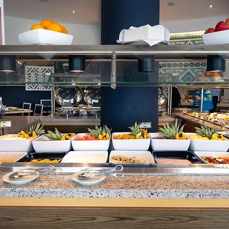 公寓式酒店 大穆图大浦景观海滩俱乐部度假屋 阿尔布费拉