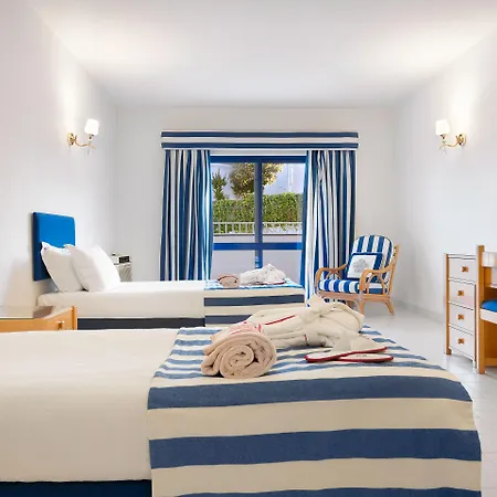 מלון דירות Grand Muthu Oura View Club