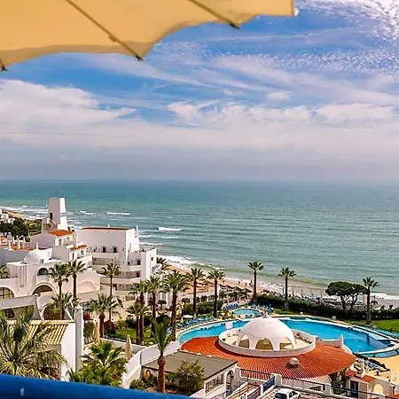 Aparthotel Grand Muthu Oura View Club 5*