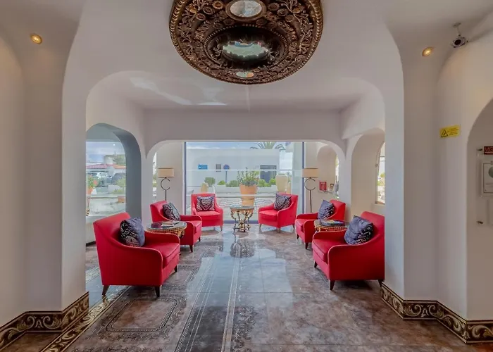 Grand Muthu Oura View Club Aparthotel