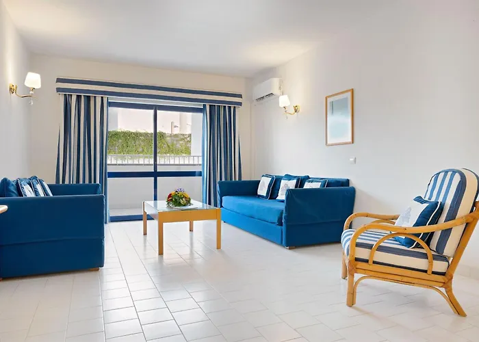 Aparthotel Grand Muthu Oura View Club