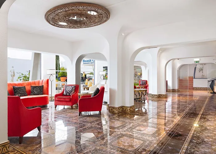 Grand Muthu Oura View Club Aparthotel