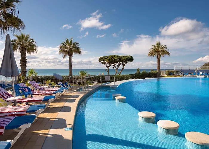 Aparthotel Grand Muthu Oura View Club